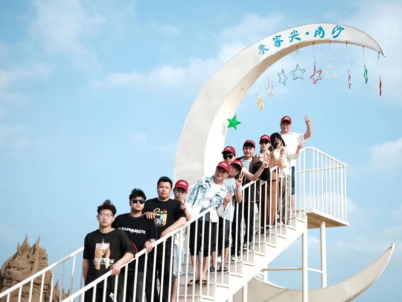 Company overview 9